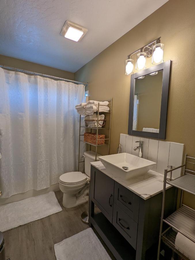 Appartement Contemporary 2-bedroom Close To Downtown, Dining *